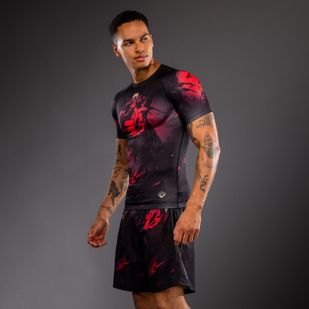 Рашгард Jujutsu Kaisen x Venum Itadori Short Sleeve - Black/Red