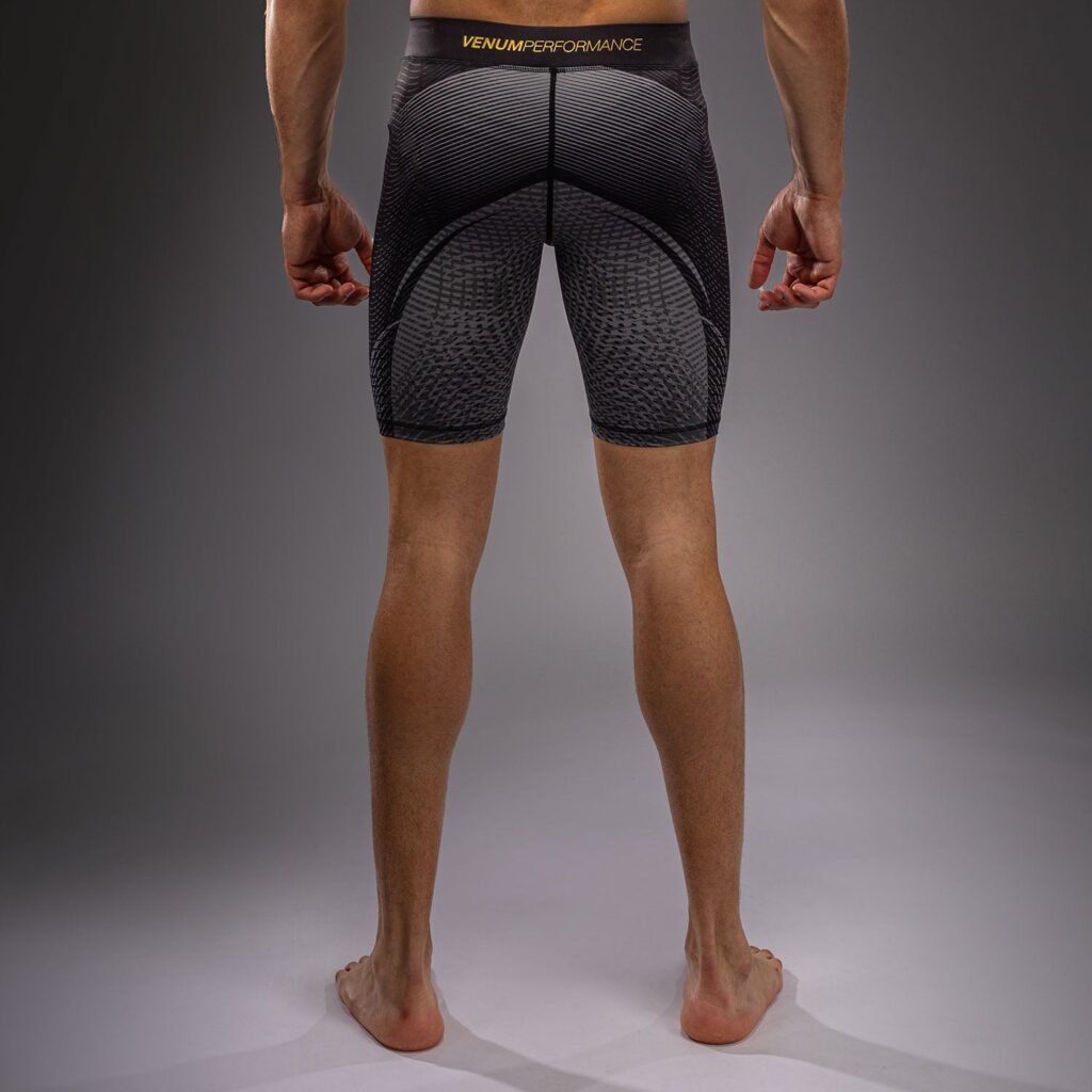 Шорты Venum Galactic 3.0 Vale Tudo - Black/Gold