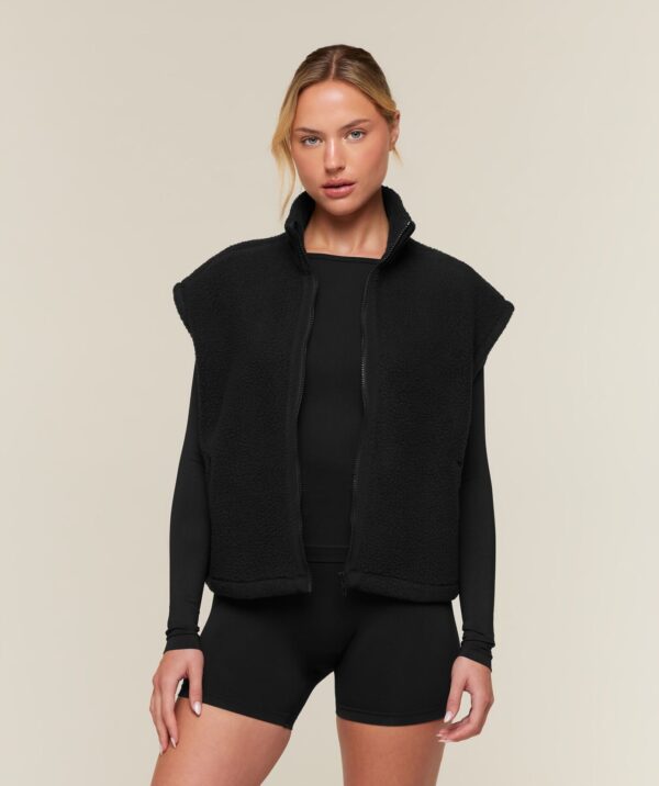 Куртка Gymshark Sherpa Gilet - Black