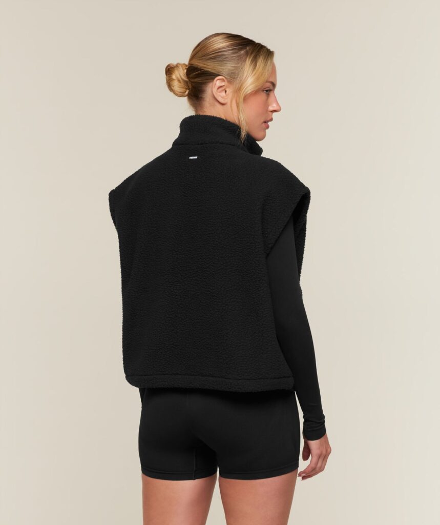 Куртка Gymshark Sherpa Gilet - Black