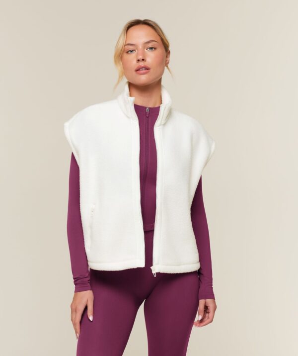 Куртка Gymshark Sherpa Gilet - Soft White