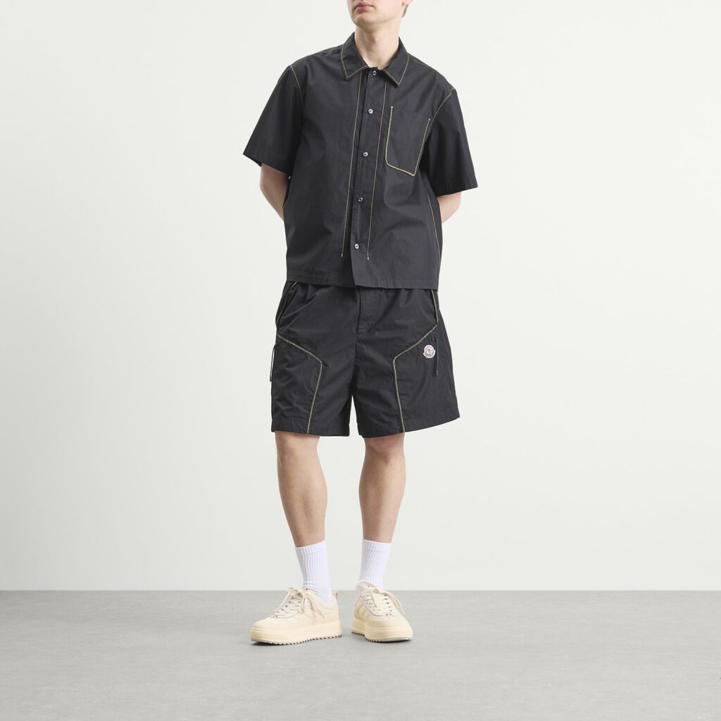 Футболка Moncler Contrast Stitch