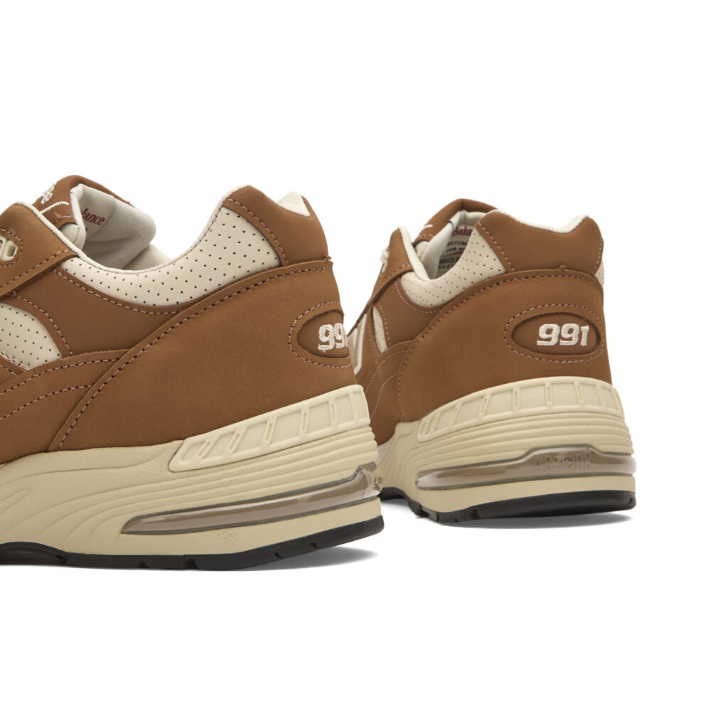 Кроссовки New Balance 991v1