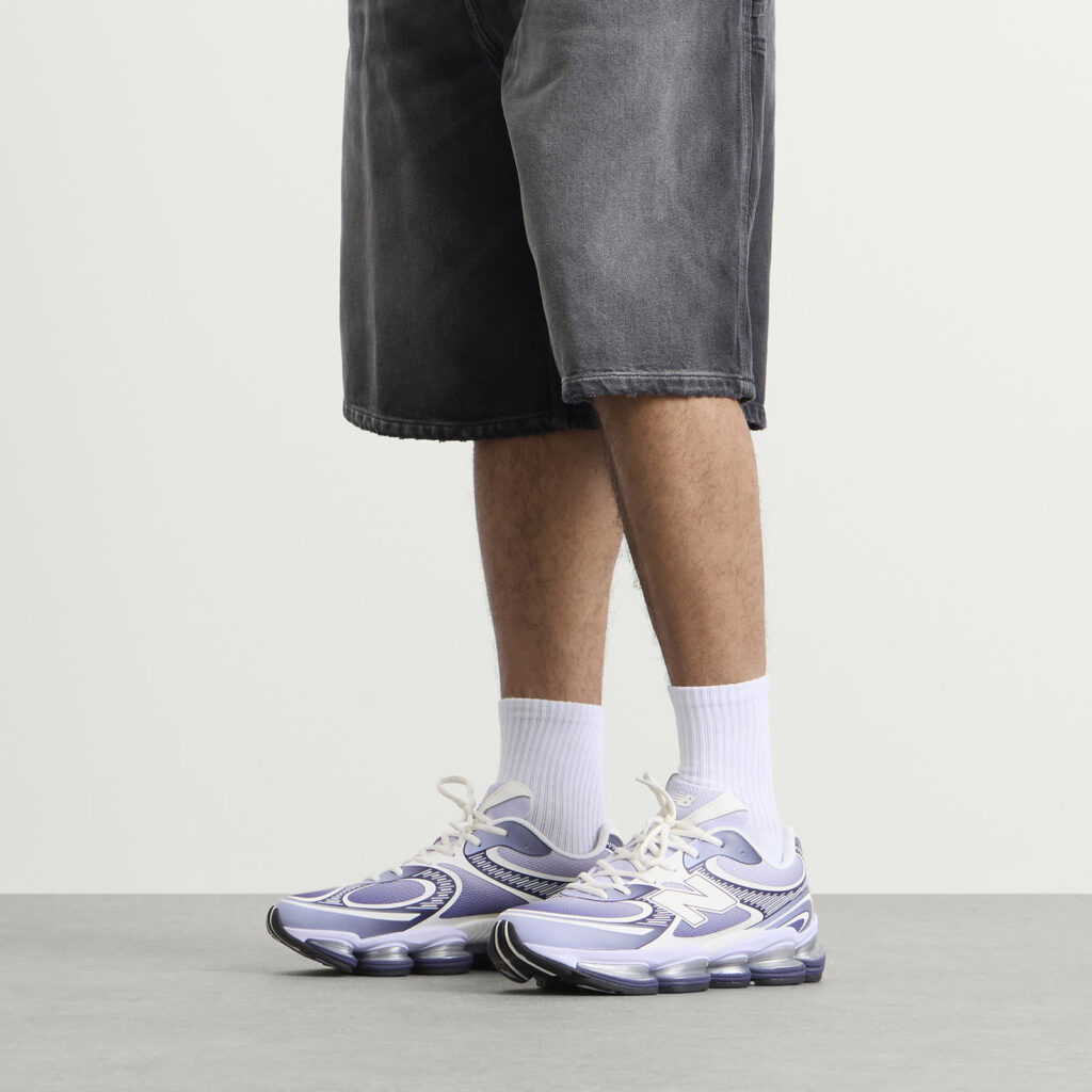 Кроссовки New Balance 2000