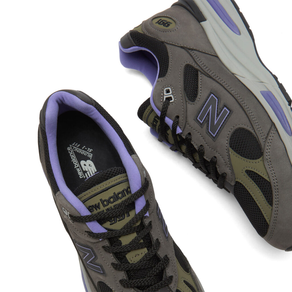 Кроссовки New Balance 991v2