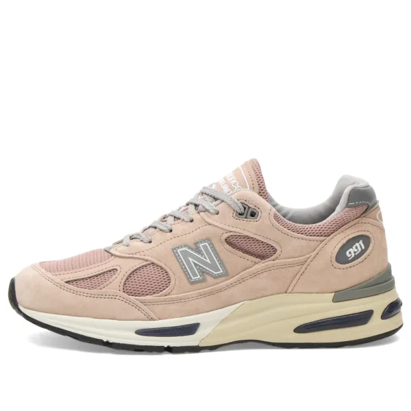 Кроссовки New Balance 991v2
