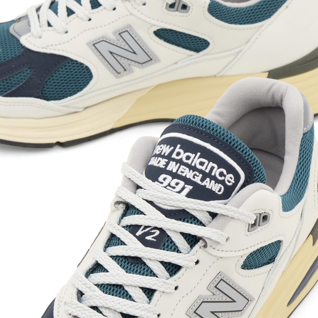 Кроссовки New Balance 991v2