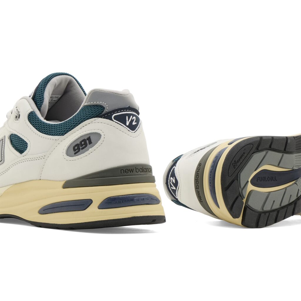 Кроссовки New Balance 991v2