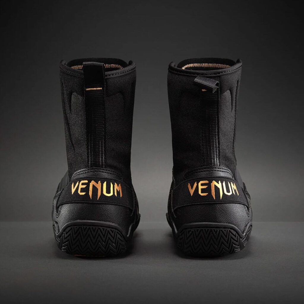 Боксёрки Venum Elite Neo бокс чёрный/золотой