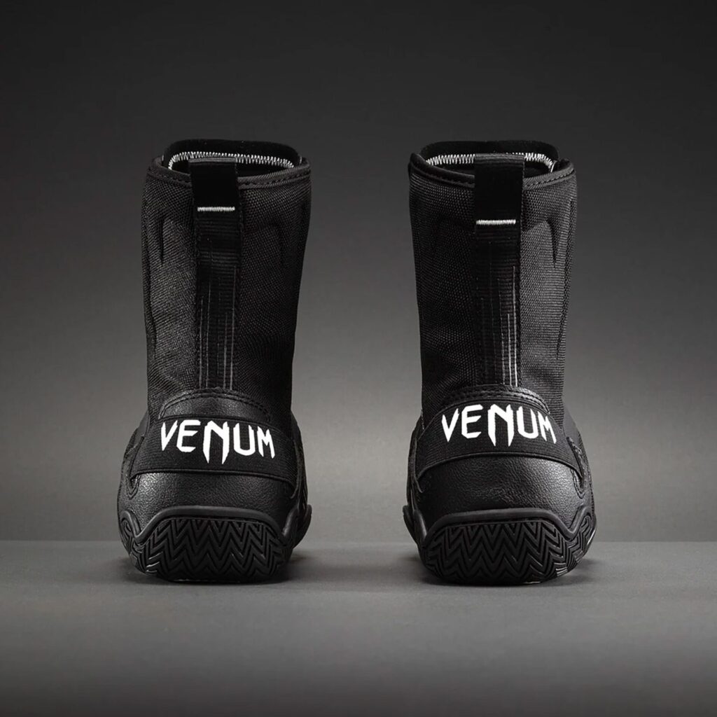 Боксёрки Venum Elite Neo Бокс черно-белый