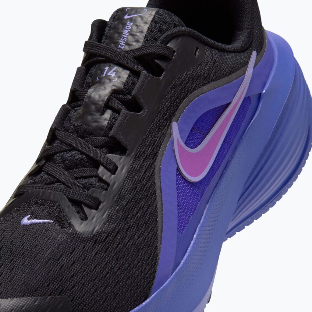 Женские Кроссовки Nike Downshifter 14 черный/персидский фиолетовый/живой фиолетовый
