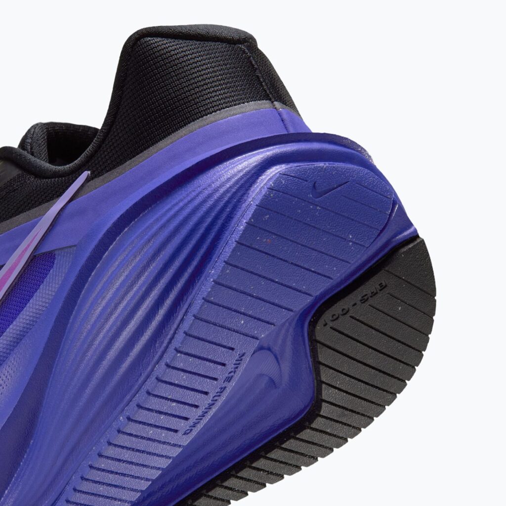 Женские Кроссовки Nike Downshifter 14 черный/персидский фиолетовый/живой фиолетовый