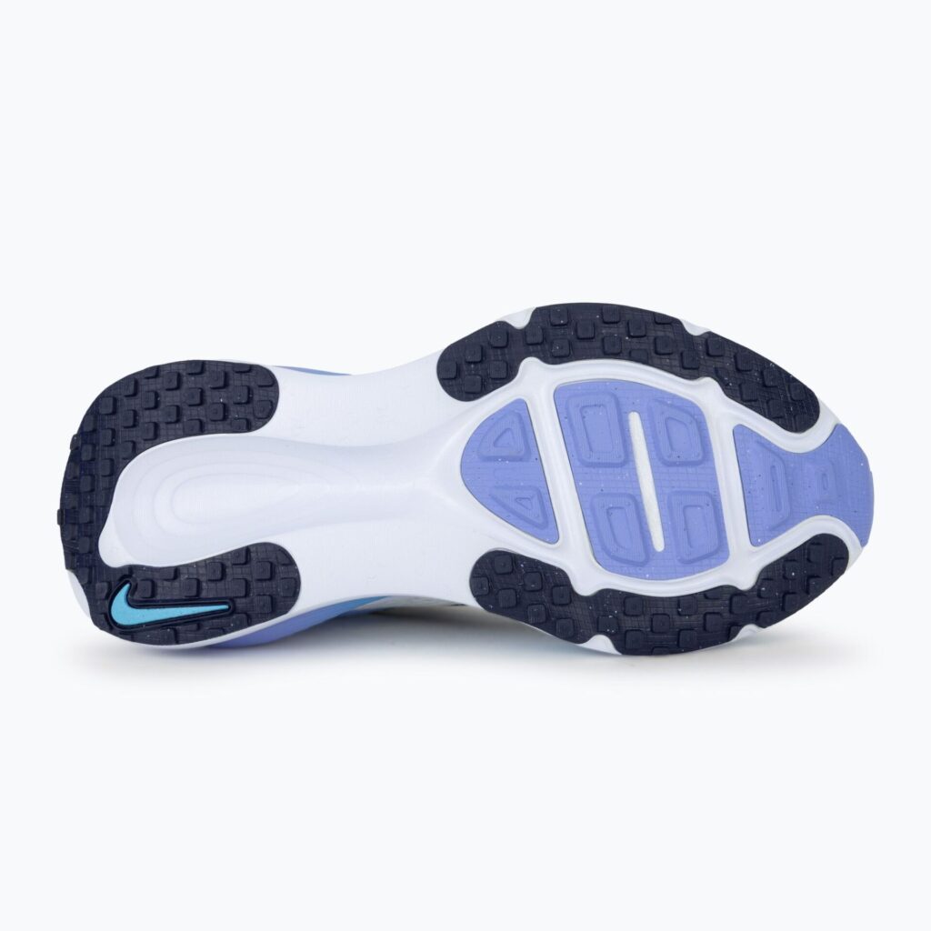 Женские Кроссовки Nike Vomero 18 бело-голубой автомобиль