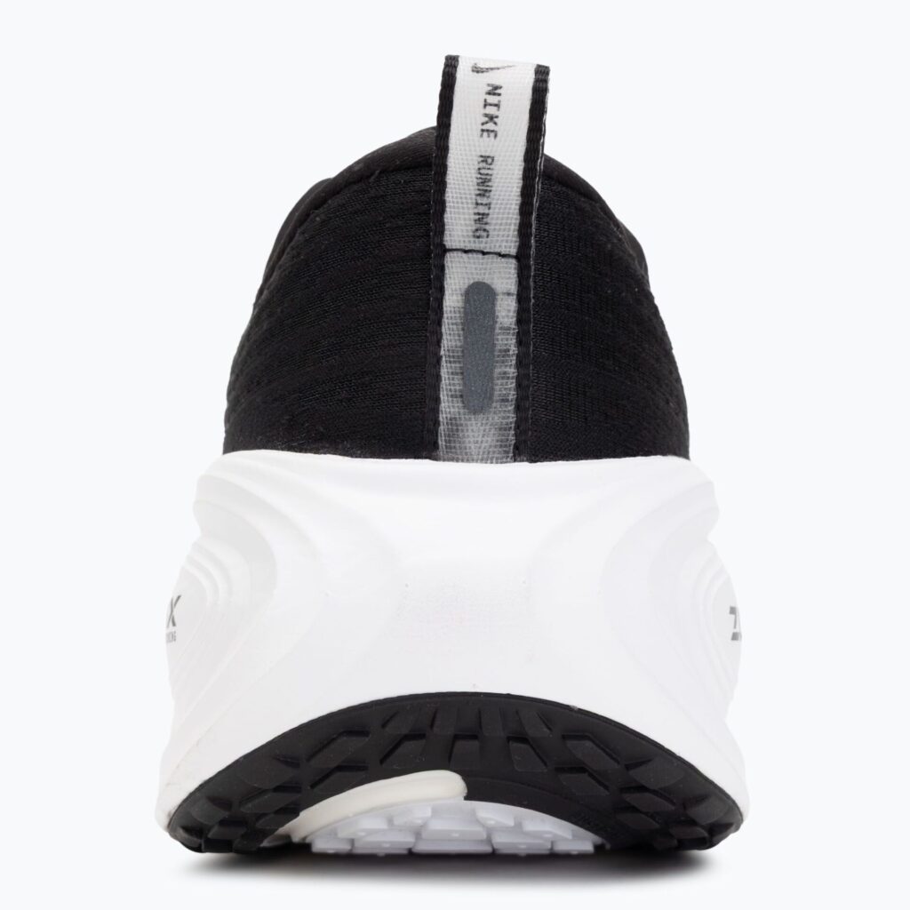 Женские Кроссовки Nike Vomero Plus черный / холодный серый / металлический темно-серый / белый
