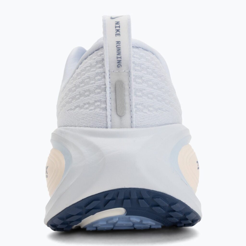 Женские Кроссовки Nike Vomero Plus белый / алюминиевый / футбольный серый / мистический флот