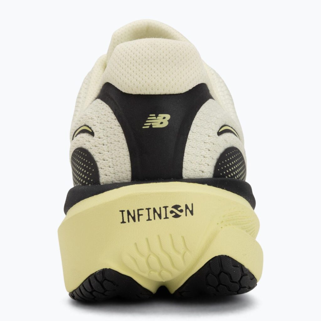 Кроссовки для бега New Balance 1080's V15 pistachio butter/black