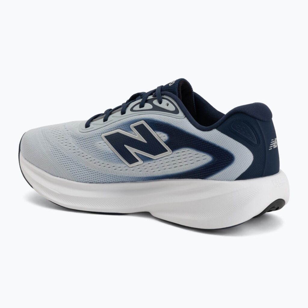 Кроссовки для бега New Balance Fresh Foam 680's V9 light zinc blue/altitude/alkaline green
