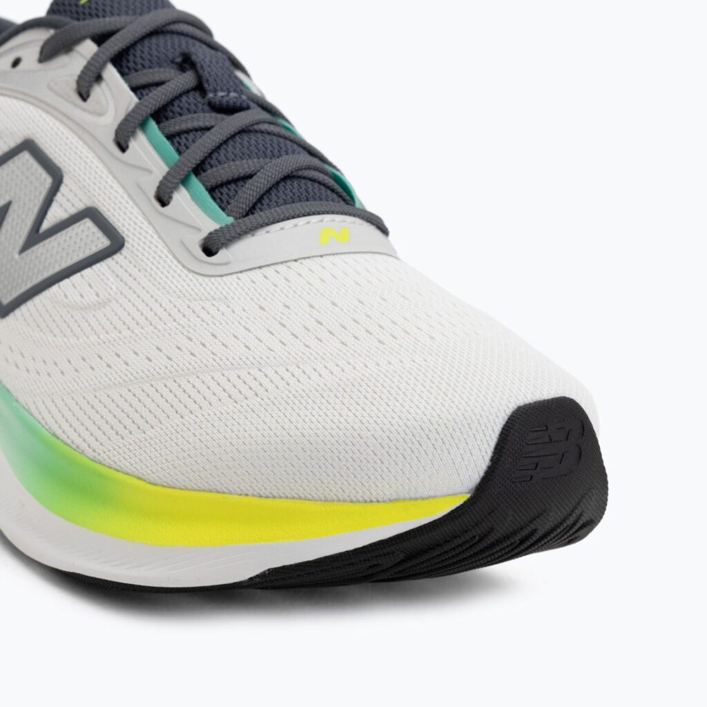 Кроссовки для бега New Balance Fresh Foam 680's V9 reflection/grey matter/alkaline green