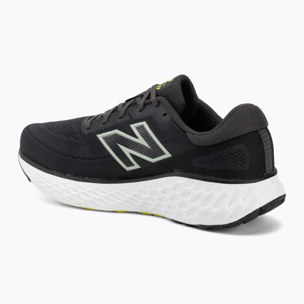 Кроссовки для бега New Balance Fresh Foam Evoz V4 grey