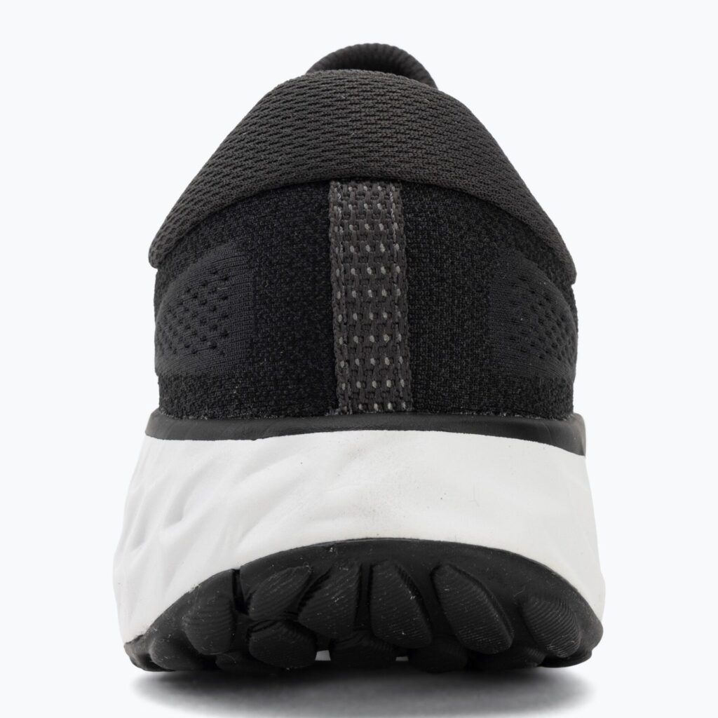 Кроссовки для бега New Balance Fresh Foam Evoz V4 grey
