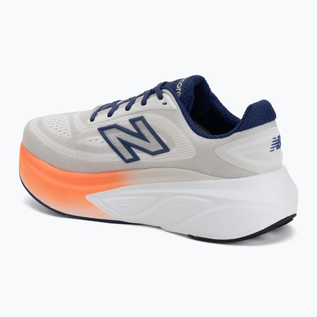 Кроссовки для бега New Balance Fresh Foam More V6 reflection/blue oyster/tangerine heat