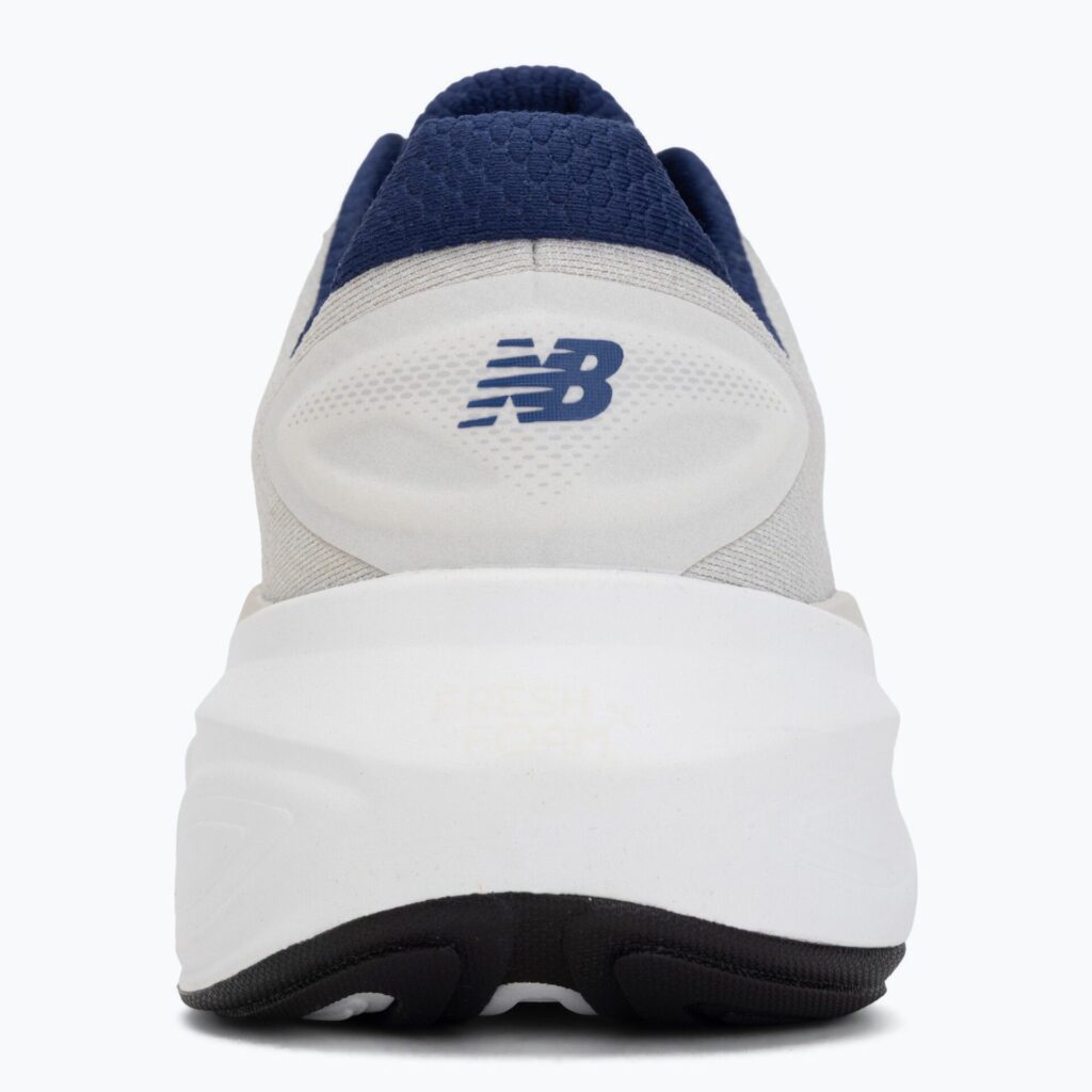 Кроссовки для бега New Balance Fresh Foam More V6 reflection/blue oyster/tangerine heat