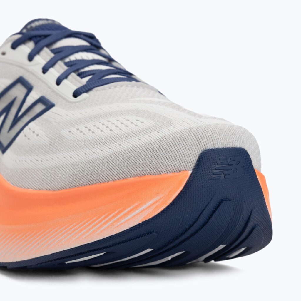 Кроссовки для бега New Balance Fresh Foam More V6 reflection/blue oyster/tangerine heat