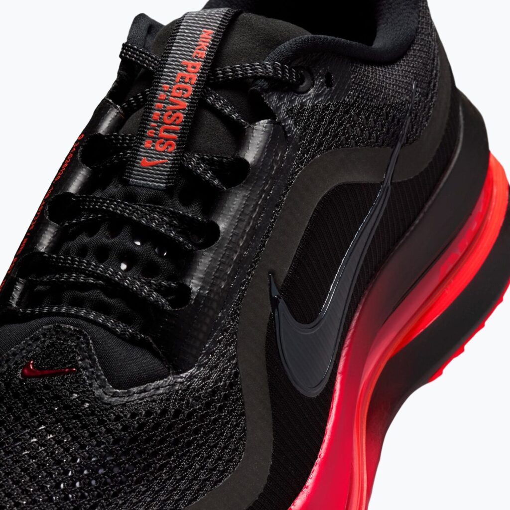 Кроссовки для бега Nike Pegasus Premium black/university red/black
