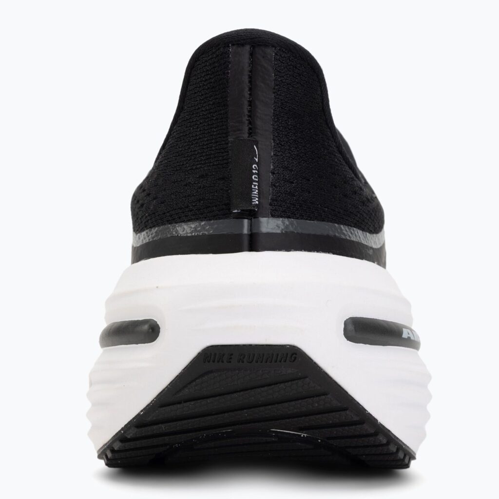 Кроссовки для бега Nike Winflo 12 black/dark smoke grey/white