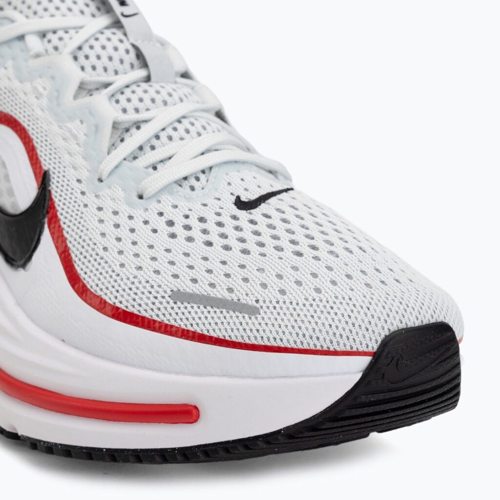 Кроссовки для бега Nike Winflo 12 off white/white/wolf grey/black