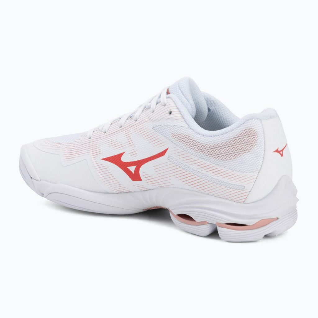 Женские волейбольные кроссовки Mizuno Wave Lightning Pro white/rose elegance/lava falls