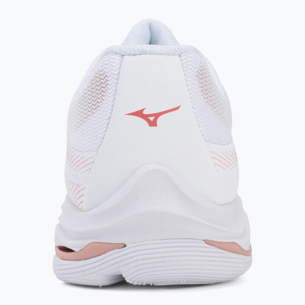 Женские волейбольные кроссовки Mizuno Wave Lightning Pro white/rose elegance/lava falls