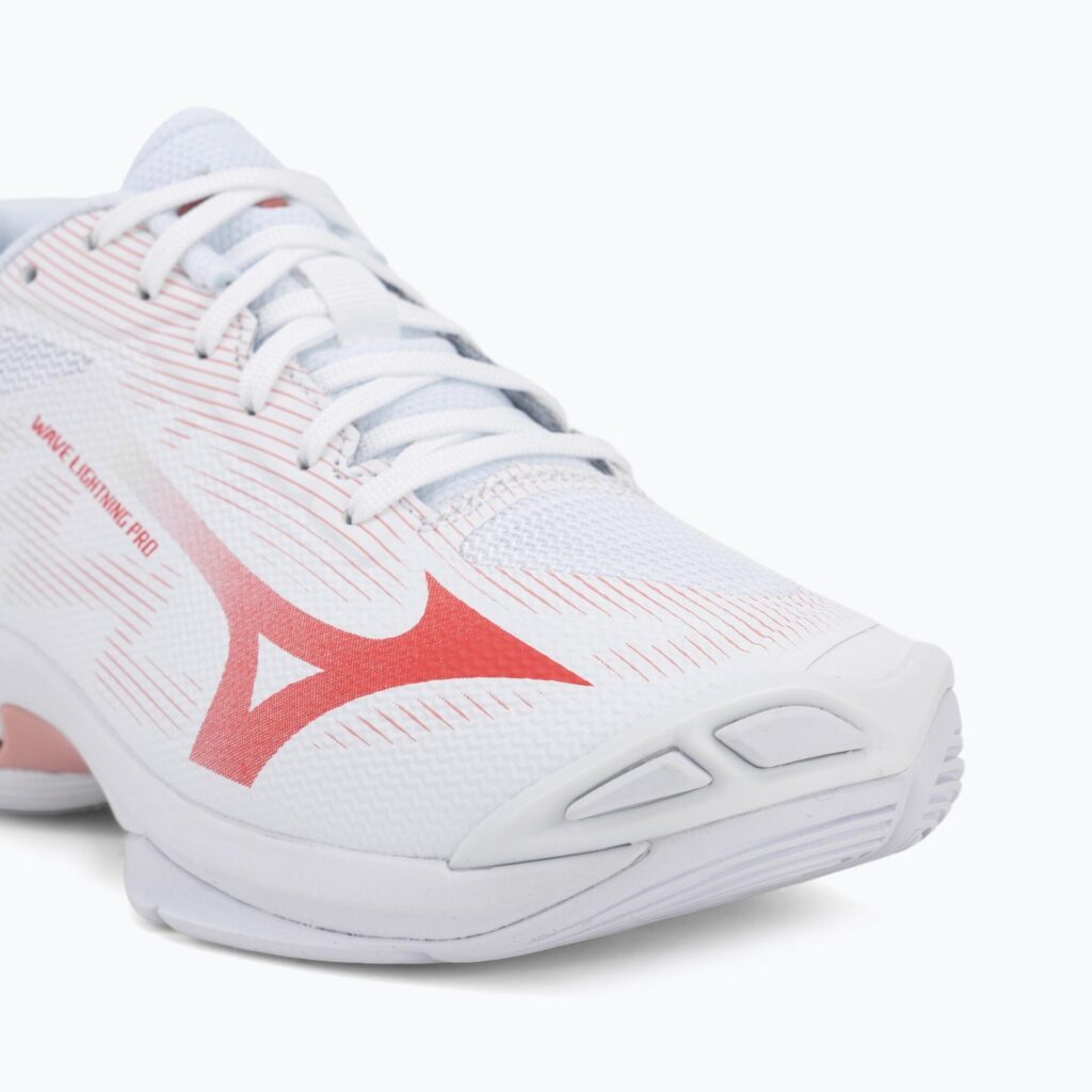 Женские волейбольные кроссовки Mizuno Wave Lightning Pro white/rose elegance/lava falls