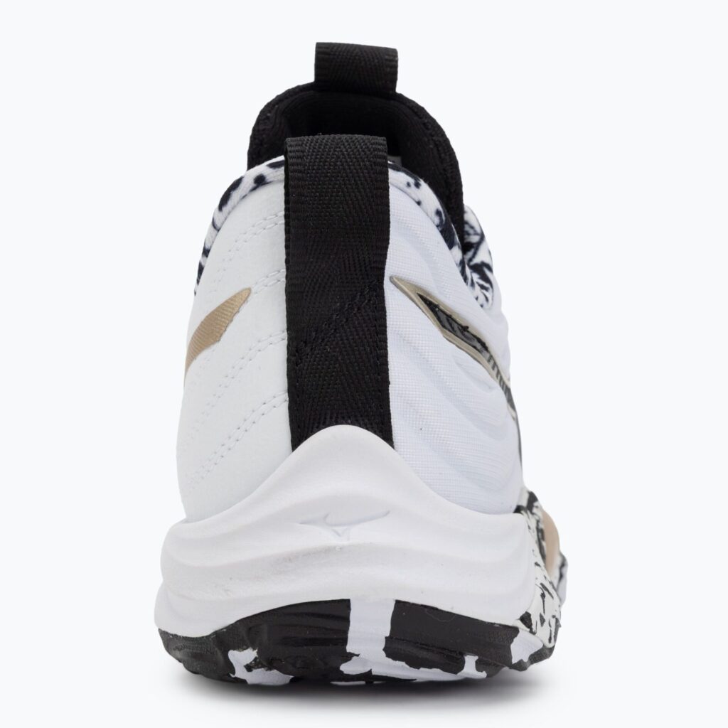 Волейбольные кроссовки Mizuno Wave Momentum Elite white/black/ge gold