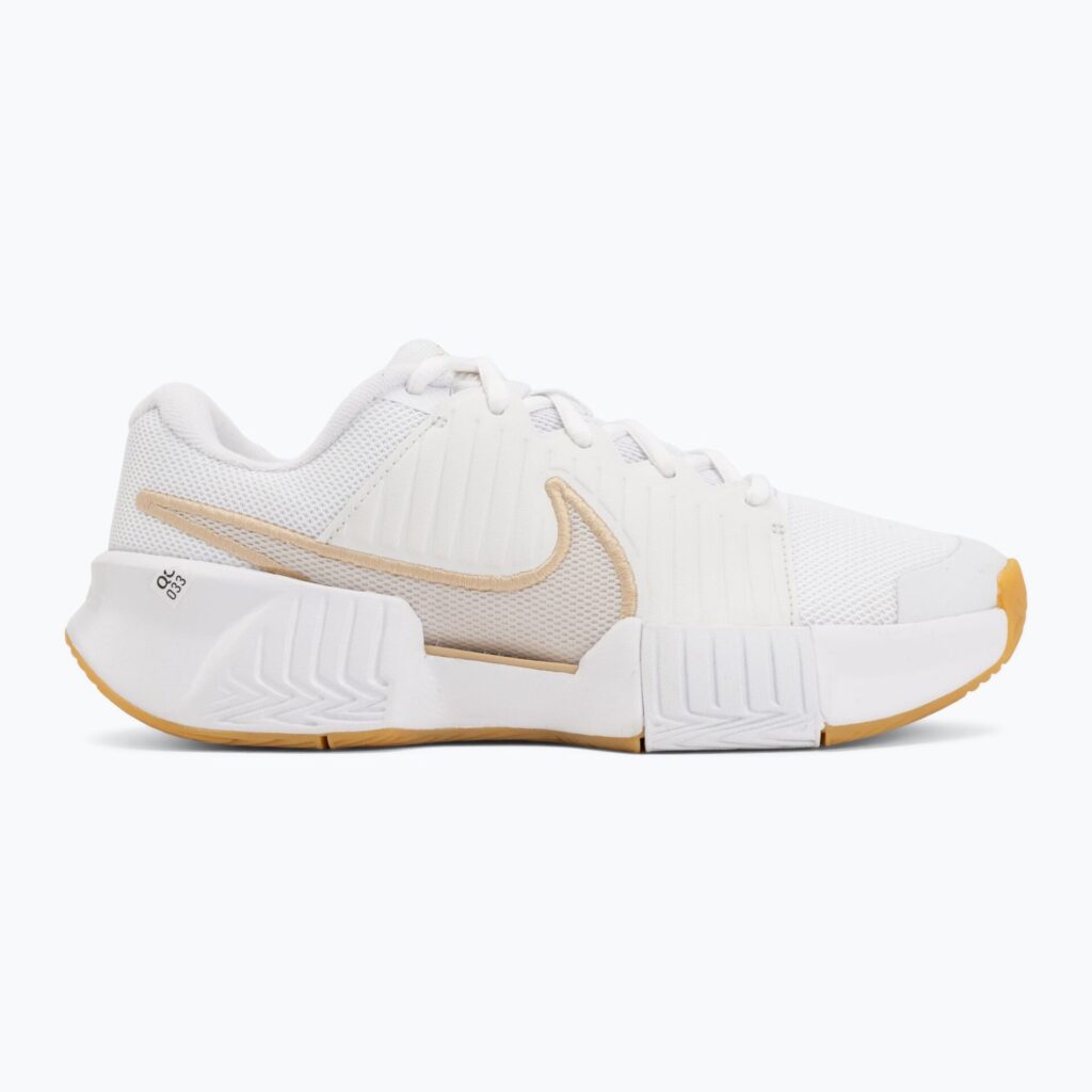 Женские теннисные кроссовки Nike GP Challenge Pro white/summit white/linen/light orewood brown