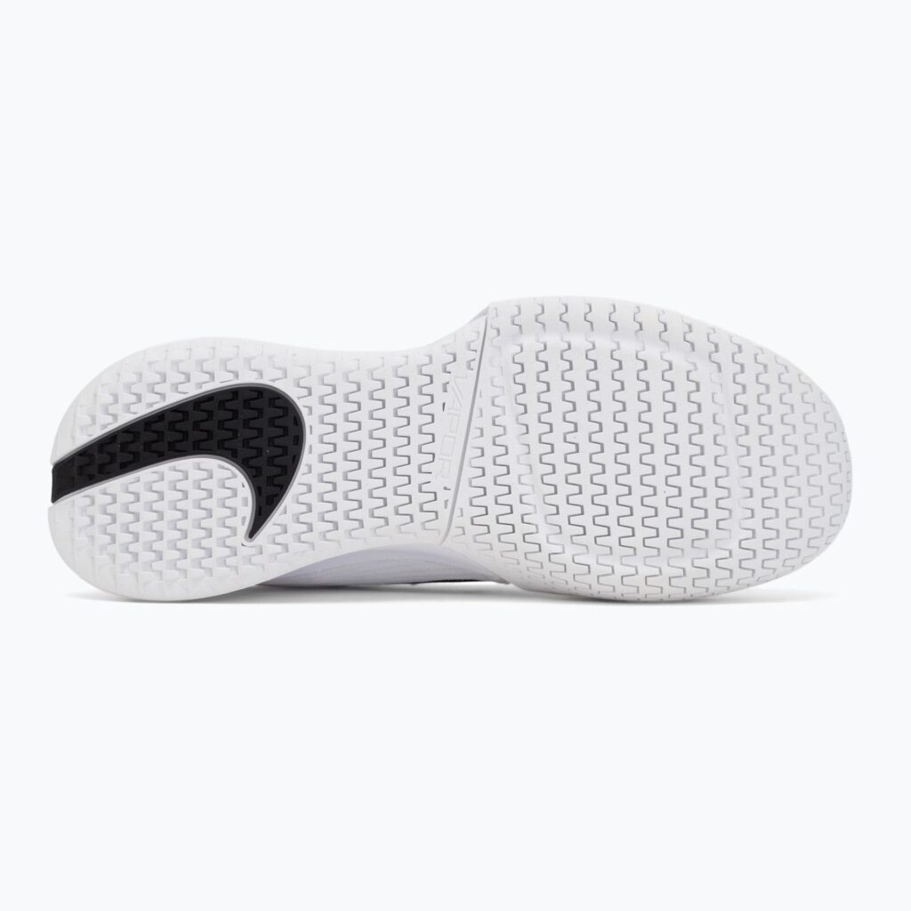 Женские теннисные кроссовки Nike Vapor Pro 3 white/black
