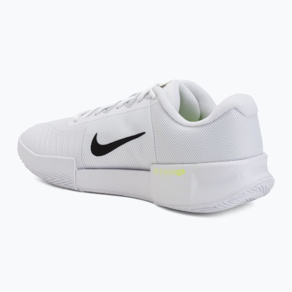 Теннисные кроссовки Nike GP Challenge Pro white/pure platinum/volt/black