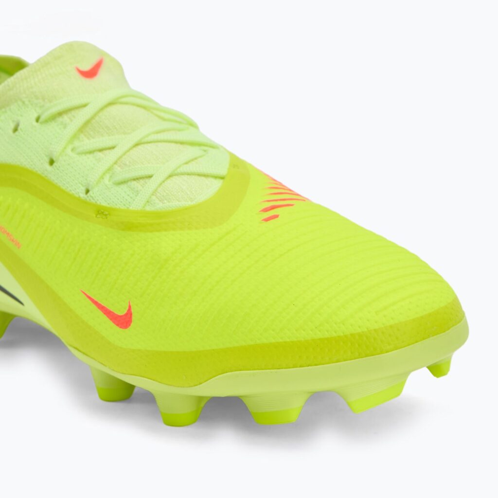 Детские футбольные бутсы Nike Phantom 6 Low Pro FG/MG hyper crimson/limelight/black