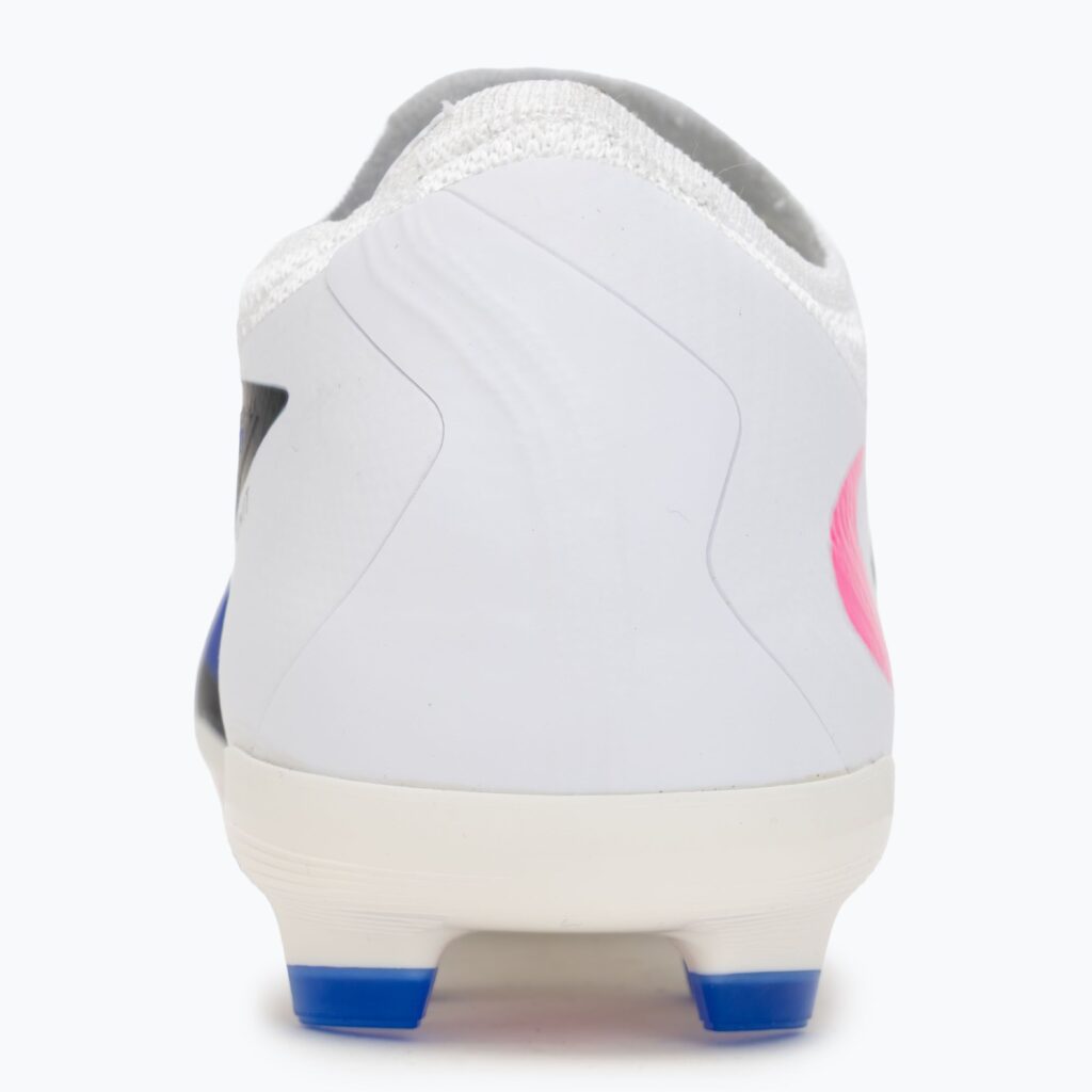 Детские футбольные бутсы Nike Phantom 6 Low Pro FG/MG racer blue/white/pink blast