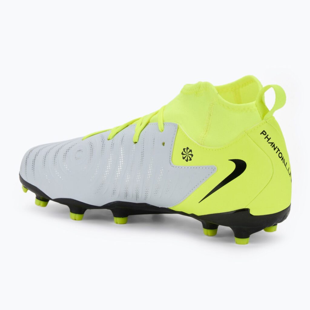 Детские футбольные бутсы Nike Phantom Luna 2 Academy FG/MG metallic silver/volt/black