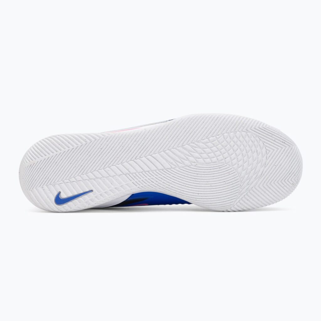 Футбольные бутсы Nike Phantom 6 Low Club IC racer blue/white/pink blast