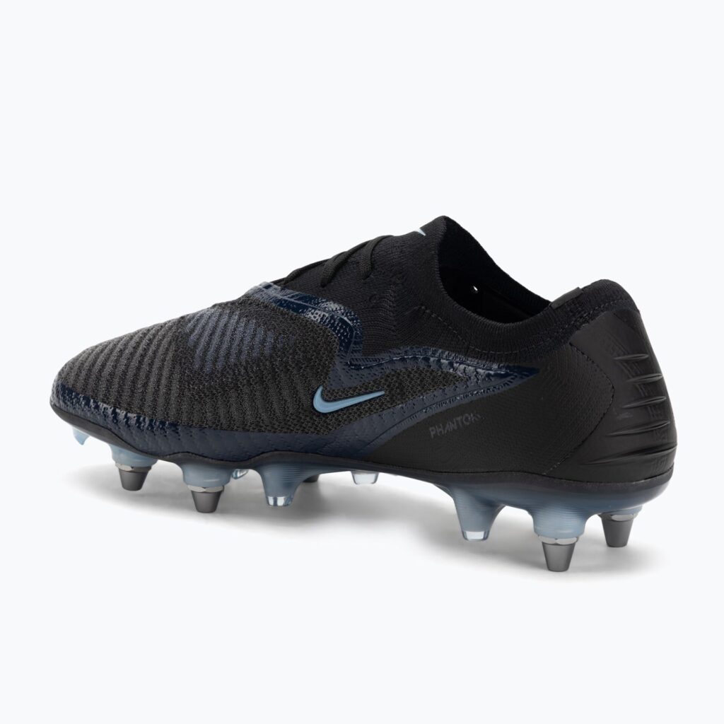 Футбольные бутсы Nike Phantom 6 Low Elite SG-Pro black/black