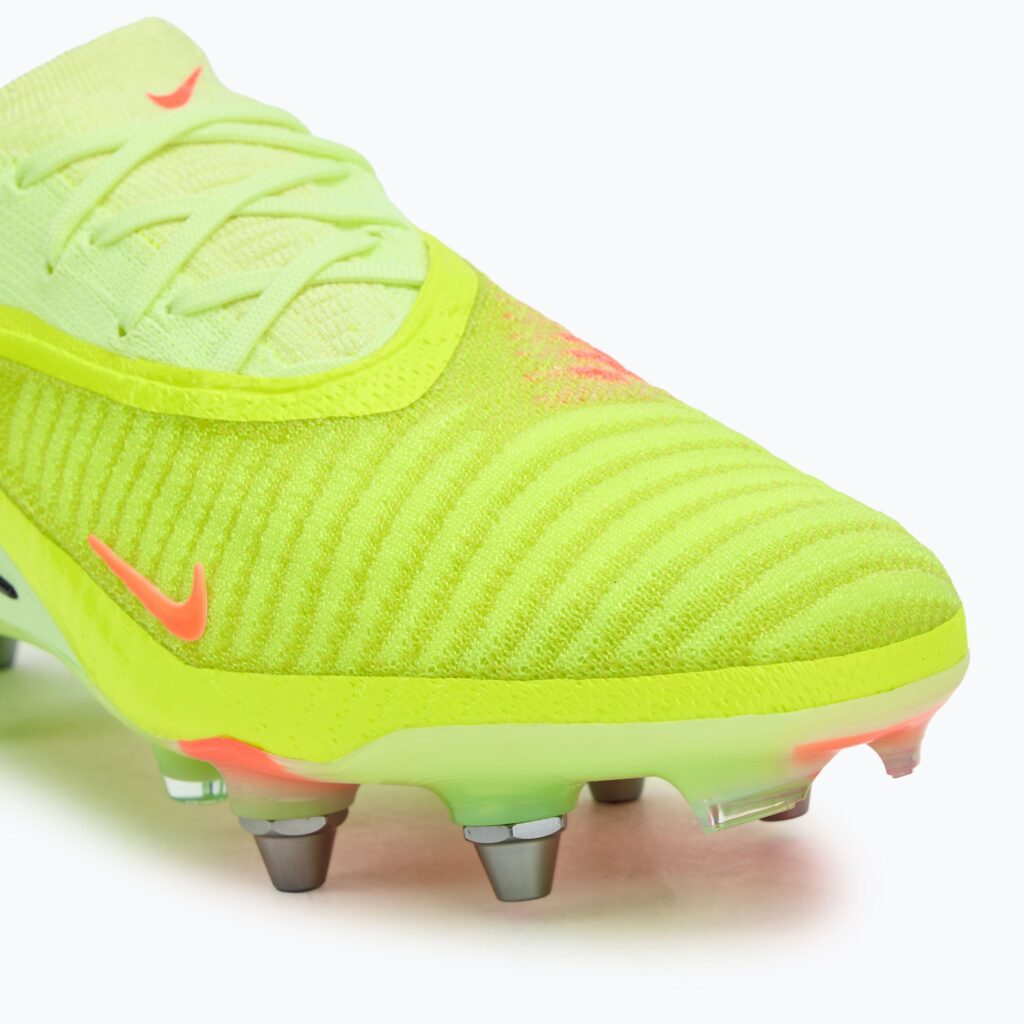 Футбольные бутсы Nike Phantom 6 Low Elite SG-Pro hyper crimson/limelight/black