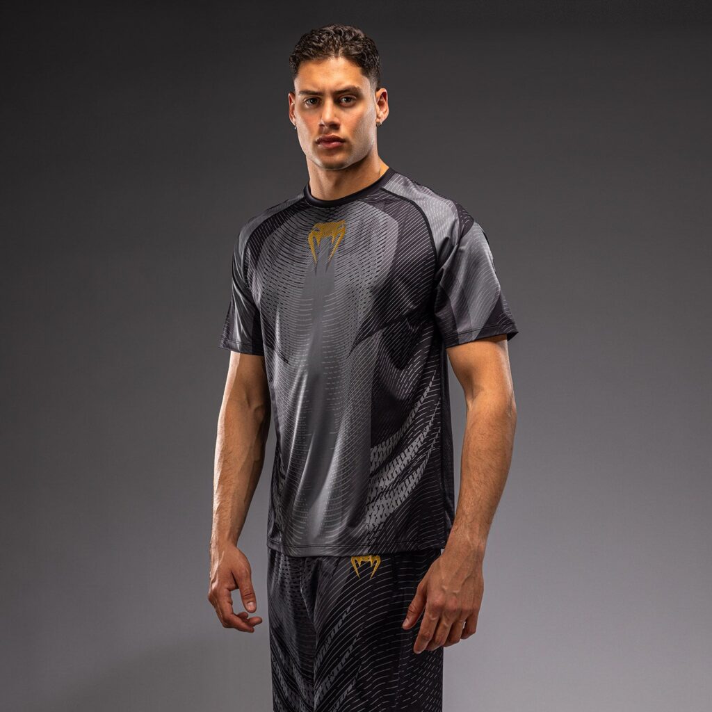 Футболка Venum Galactic 3.0 Dry Tech - Black/Gold