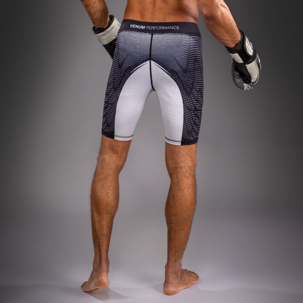 Шорты Venum Galactic 3.0 Vale Tudo - Off-White/Black