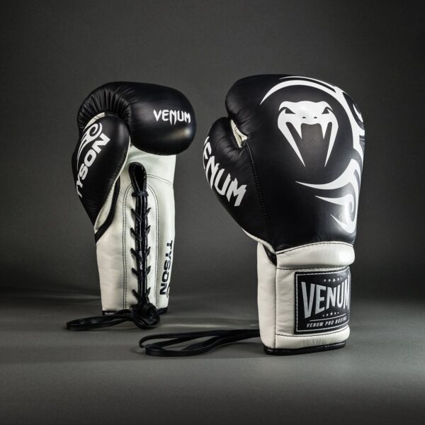 Перчатки Venum Giant 2.0 Mike Tyson Pro Boxing s with Laces - Deep Black/Optical White