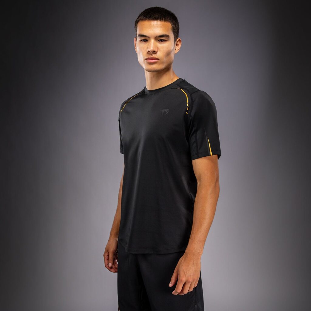 Футболка Venum G-Core Dry Tech - Black/Gold