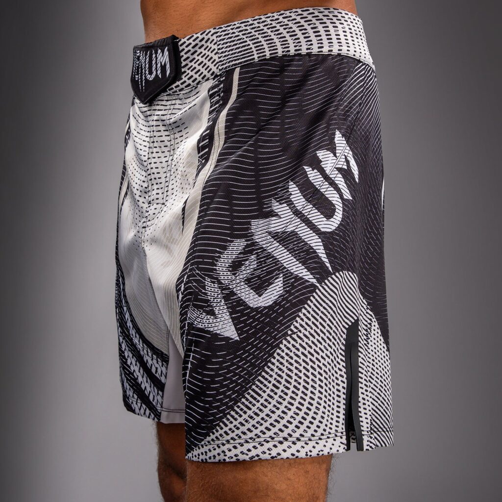 Шорты Venum Galactic 3.0 Fight - Off-White/Black