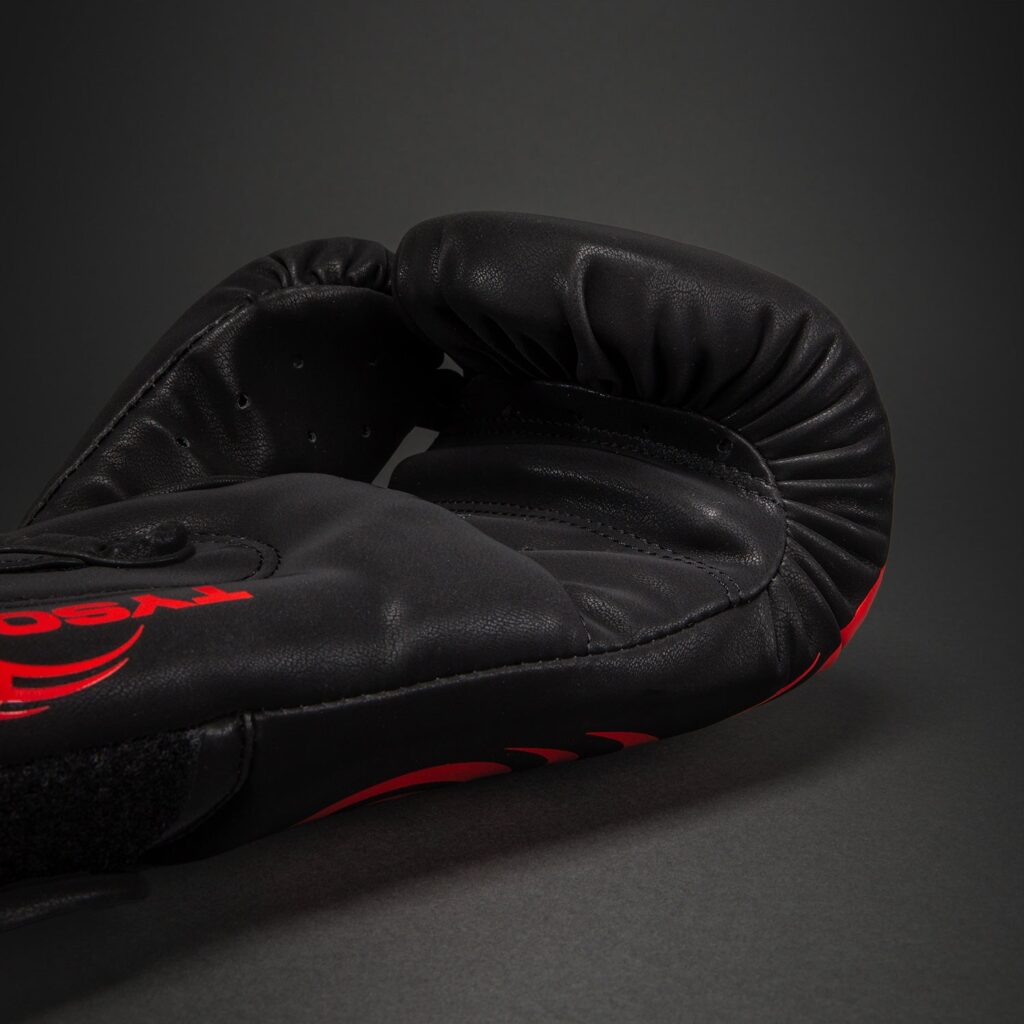 Перчатки Venum Mike Tyson Replica Boxing s - Black/Red