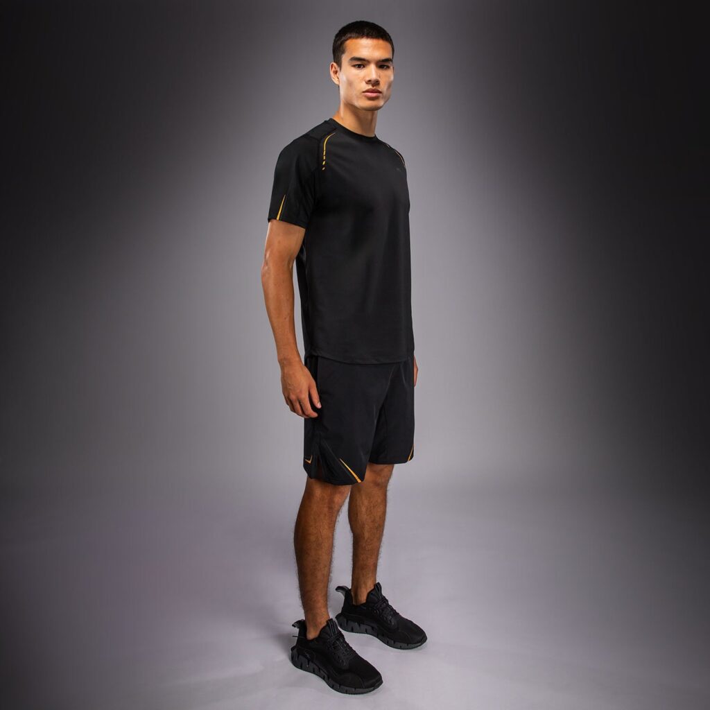 Футболка Venum G-Core Dry Tech - Black/Gold